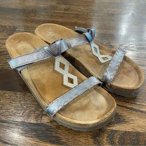 NAOT Aspen Gold Shimmer Brass Tan Geometric Strap Slip On Sandals